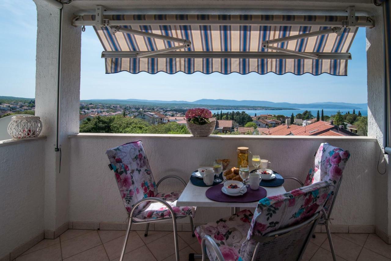 Apartment Luna Malinska Eksteriør billede