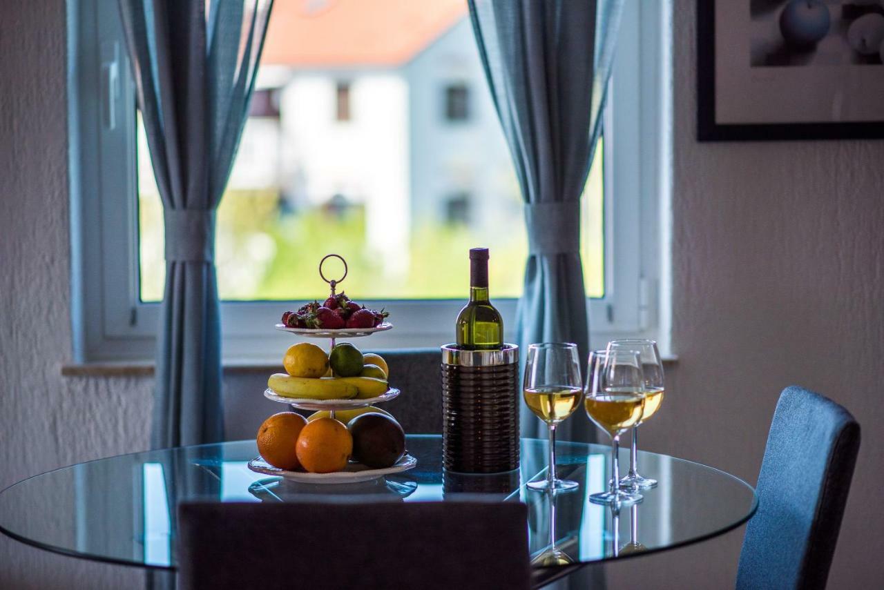 Apartment Luna Malinska Eksteriør billede